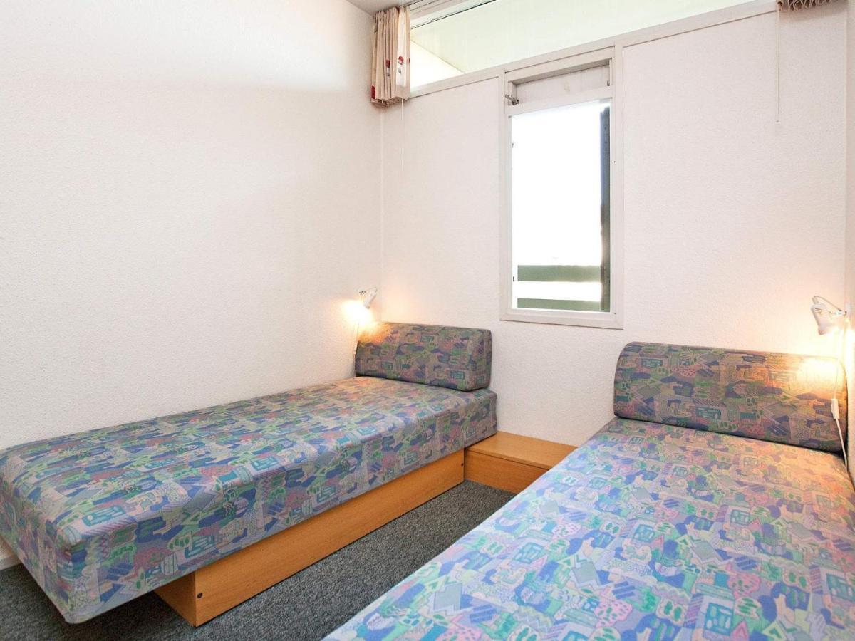 6 Person Holiday Home On A Holiday Park In Фанё Экстерьер фото