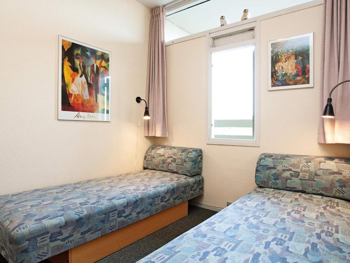 6 Person Holiday Home On A Holiday Park In Фанё Экстерьер фото