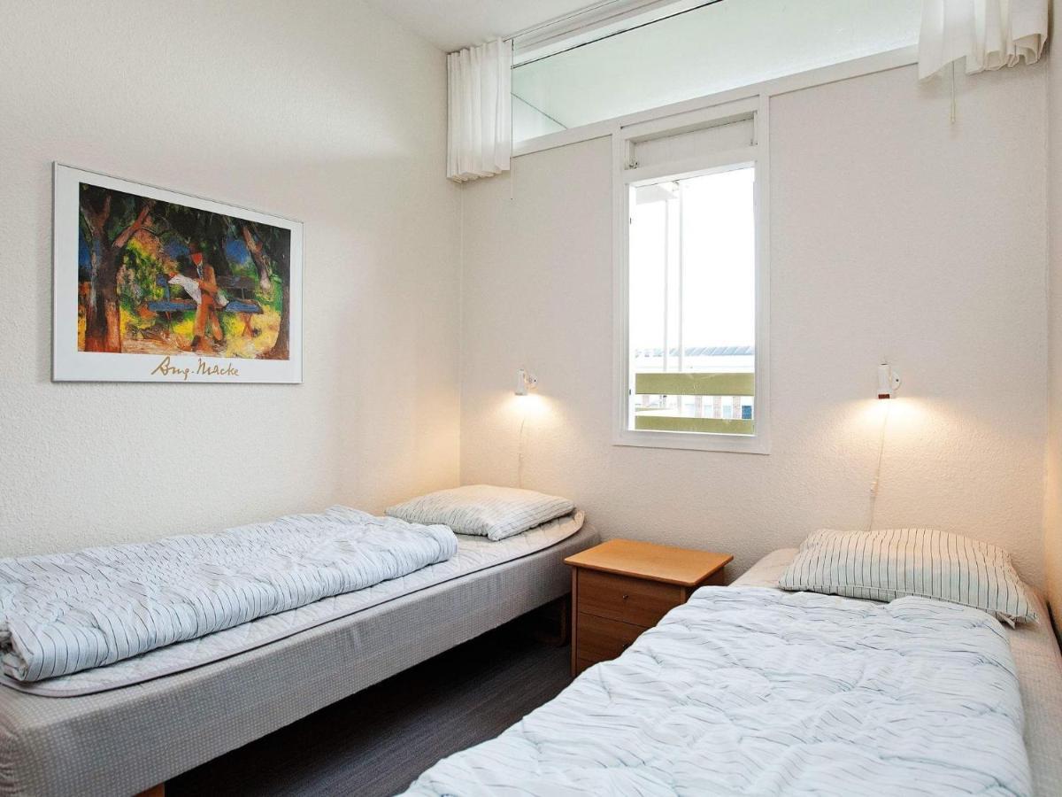 6 Person Holiday Home On A Holiday Park In Фанё Экстерьер фото